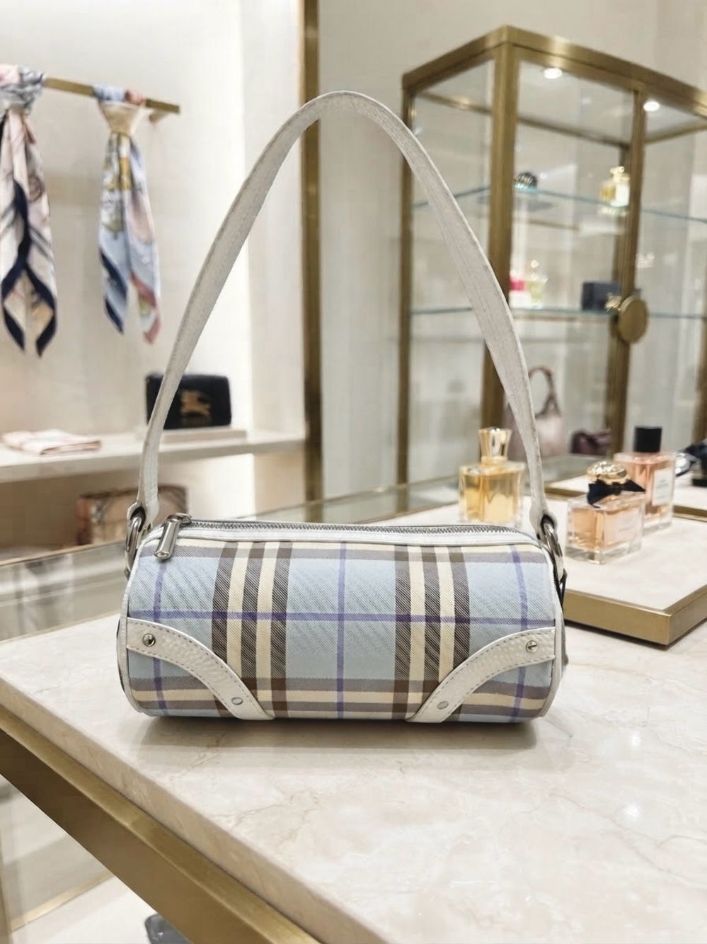 Authentic Vintage Burberry Blue Check Canvas White Leather Barrel Shoulder Bag